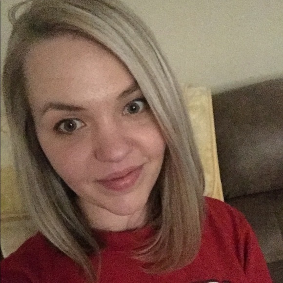 Meet your Posher, Cherish - Picture 1 of 2